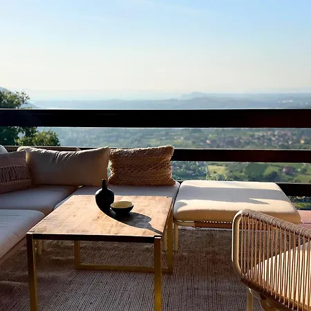 Sands With View Garden And Pool Roe